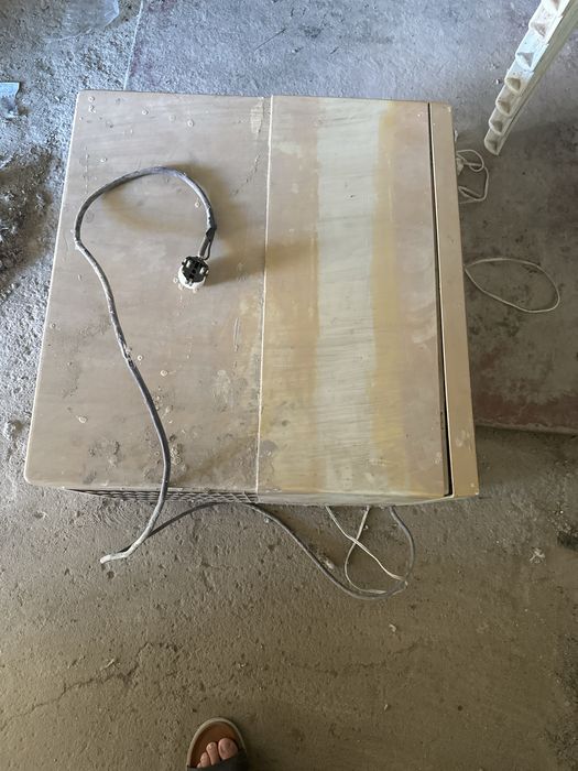 Sotiladi konditsioner ishlayapti yaxshi xolatda