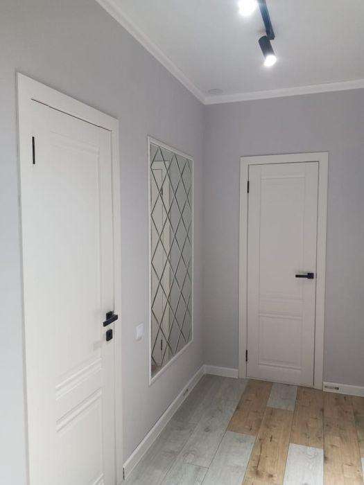 обои, галтели. Левкас итд