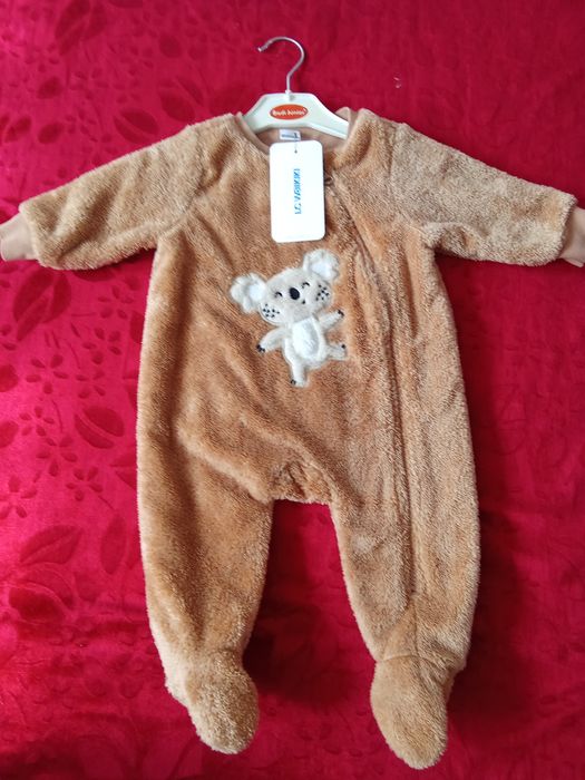 Платье,комбинезон для новорожденных