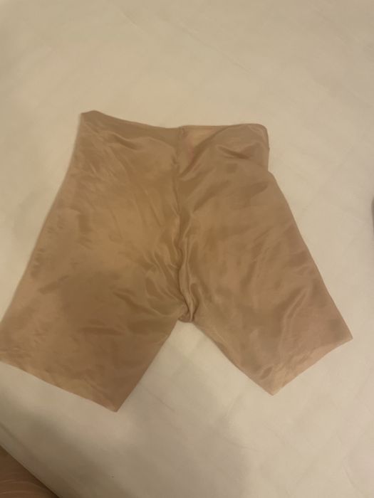Spanx pantaloni scurti modelatori