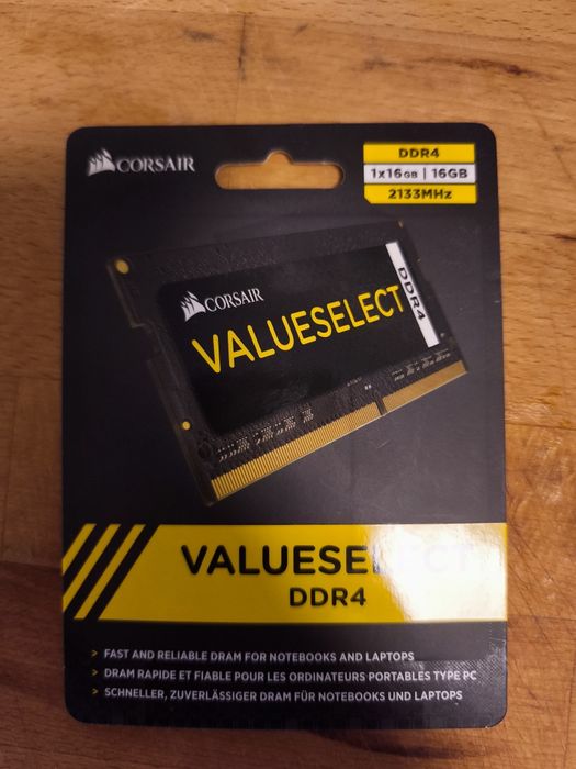 Memorie RAM Laptop Corsair ValueSelect 16GB DDR4, 2133MHz, NOUĂ/SIGILATĂ