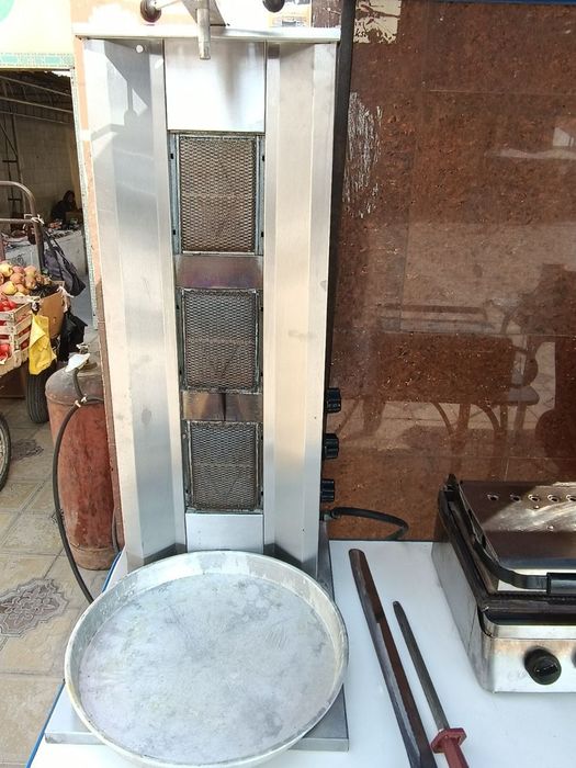 Lavash va toster ( doner )apparatlar sotiladi
