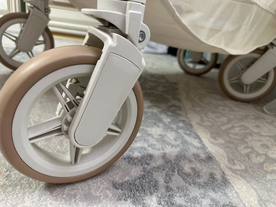 Детская коляска за 35000
