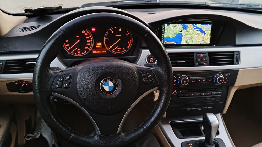 Vând BMW E91 xDrive automat 2010