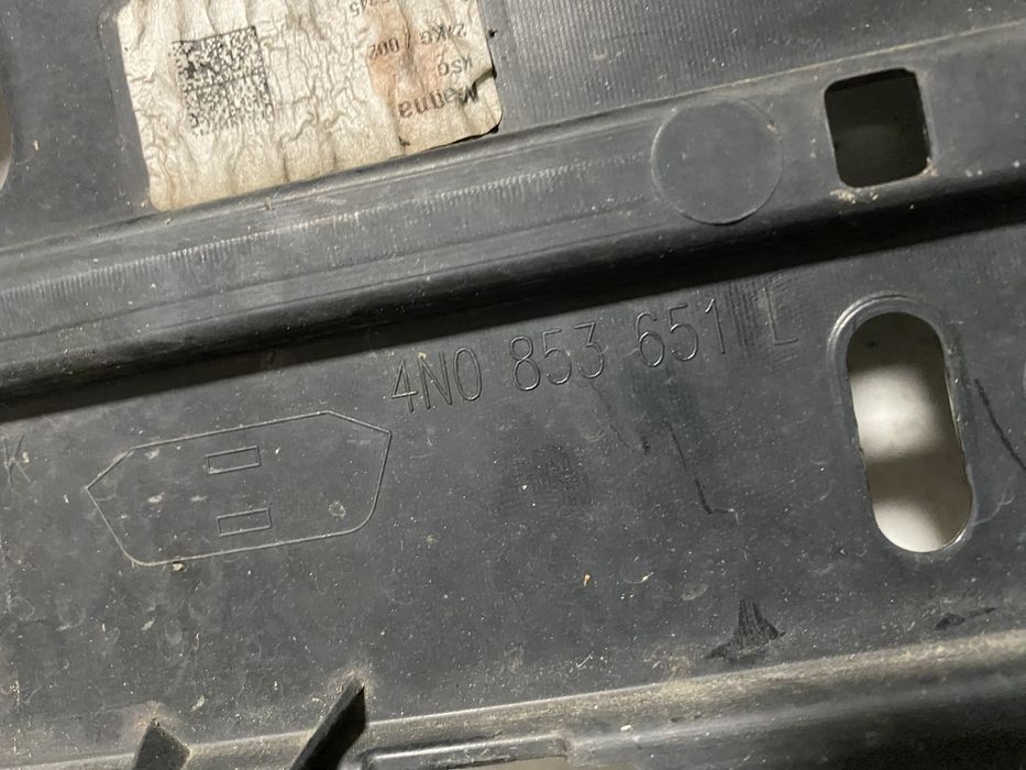 Grila radiator Audi A8 4N nonfacelift an pana la 2021
