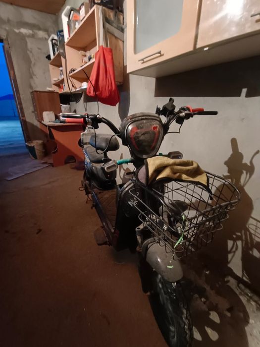 электроскутер сатылады