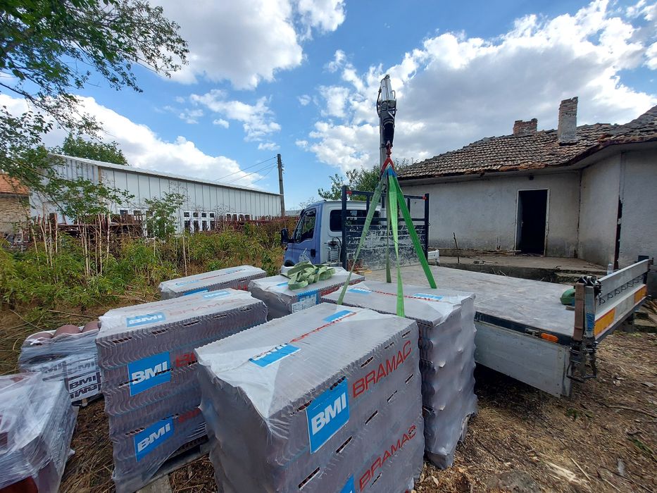 Транспортни Услуги Тристранен Самосвал с КРАН-Варна