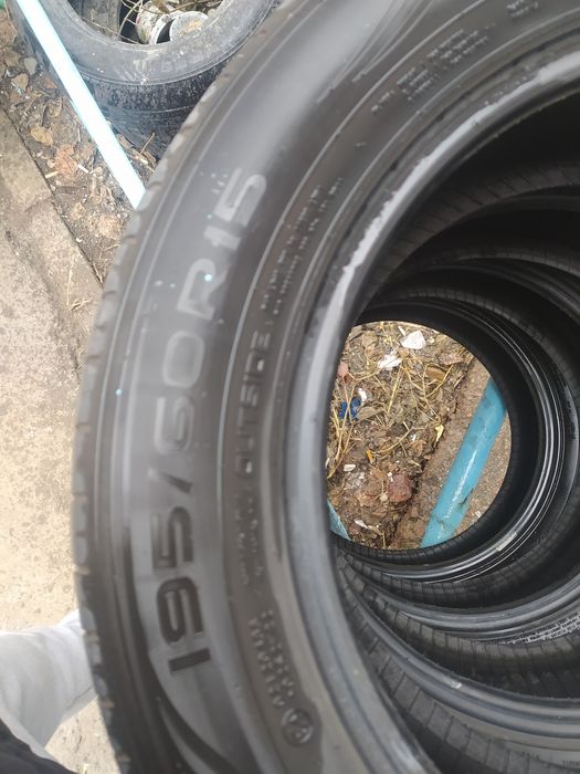 Продам комплект резины