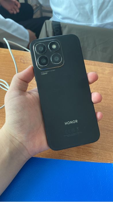 Honor x8b 6/128гб