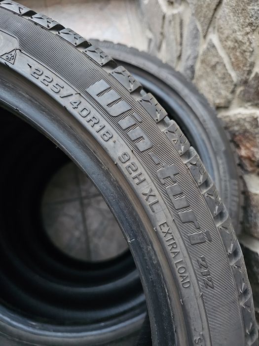 Anvelope Hifly 225/40 R18 Iarna