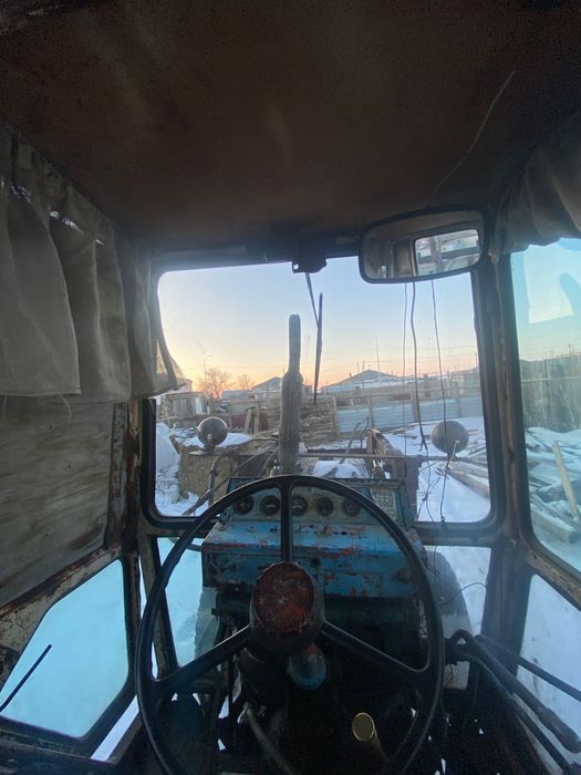 ТРАКТОР Юмз  Продам