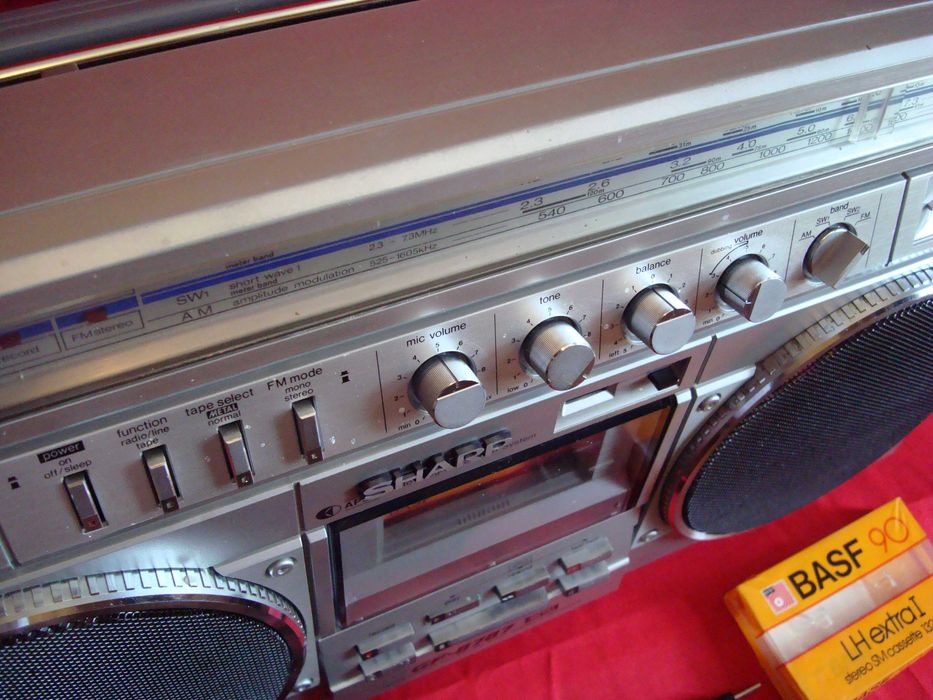SHARP GF - 8787 Z  1982 год. Редкий. Made in Japan .