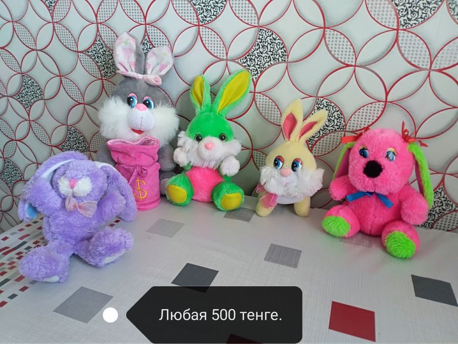 Продам игрушки мягкие.