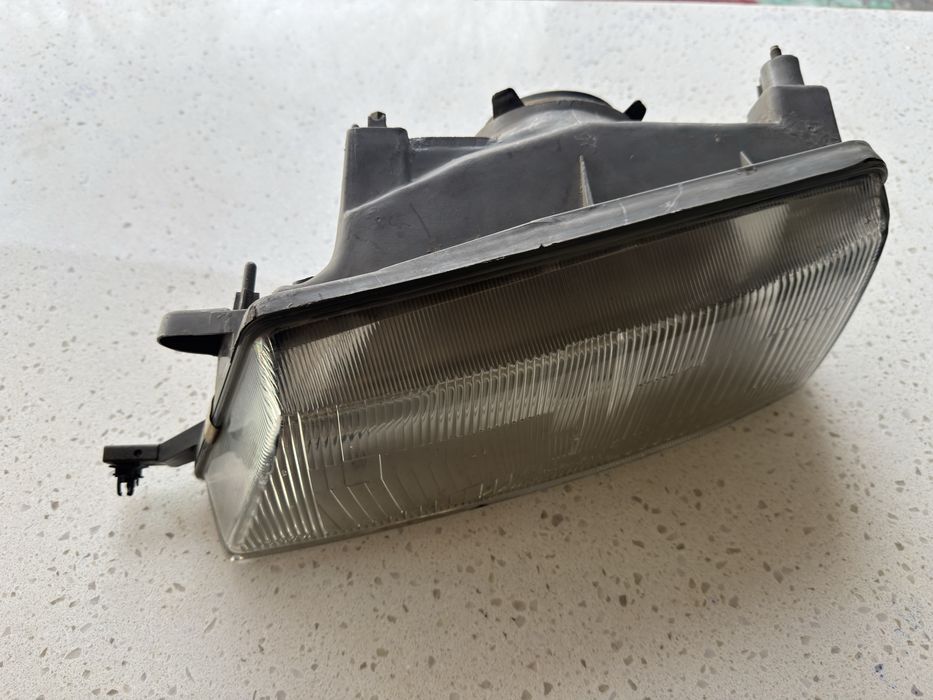 Фара левая subaru legacy