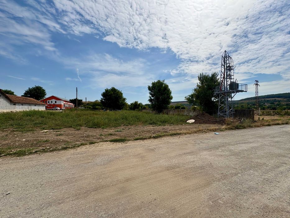 Продава се Парцел в Разград, Лудогорие - 1795 кв.м за 71 €/кв.м - Снимка #2