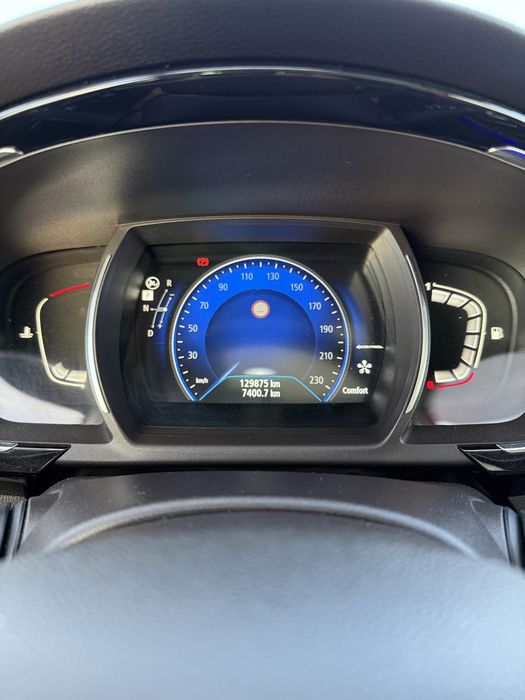 Renault Espace Paris Initiale