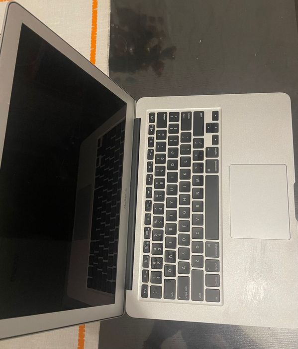 Macbook air apple