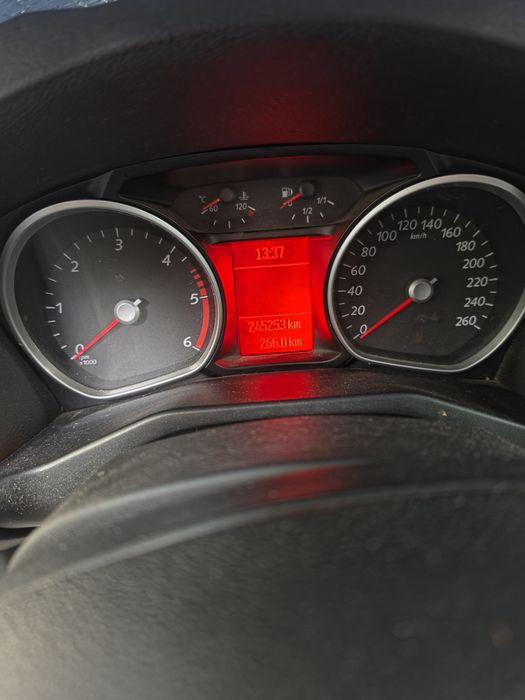 Vand Ford Mondeo