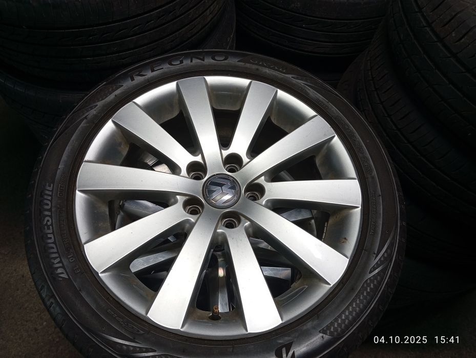 Диски Volkswagen с резиной 235/45/17