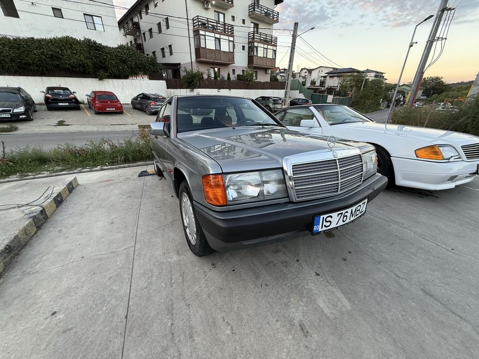 Mercedes 190E 2.0 W201 Japan (AC)