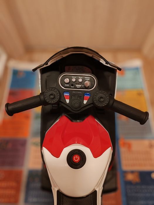 Motocicleta electrica model BMW