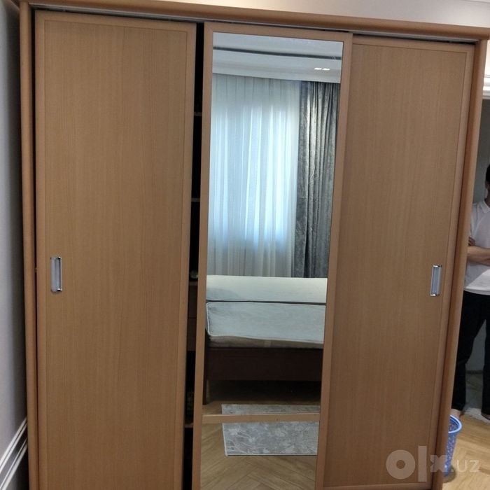 Продам шкаф для спальни
