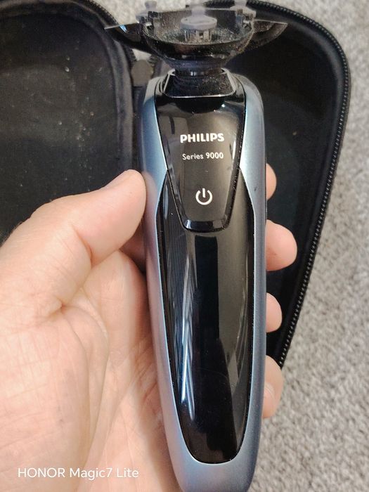 Philips Series 9000 S9211/26 Electric Shaver Wet Dry Long Hairs 50 Mins Shaving