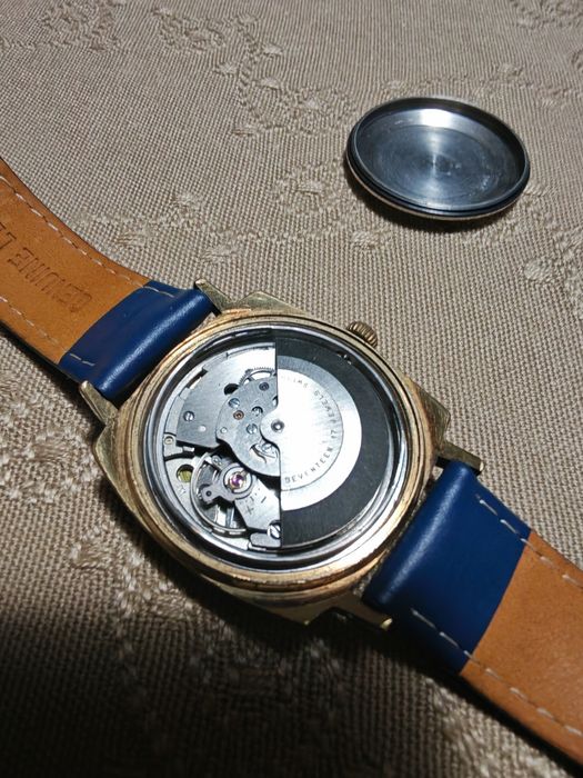Ceas Automatic elvețian.