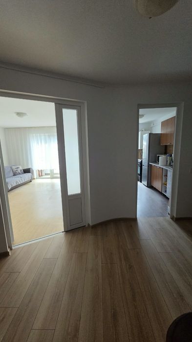 PF: vând ap. 42 mp, str. Urusgului 24, 77.000 € | Curte privată, panoramă superbă. Semimobilat. Supermarket/stație de autobuz