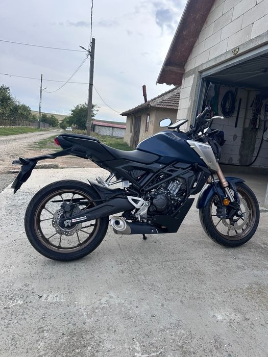 Honda CB 125R