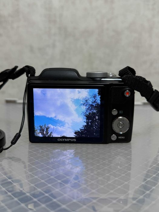 Фотоаппарат Olympus SP-720UZ