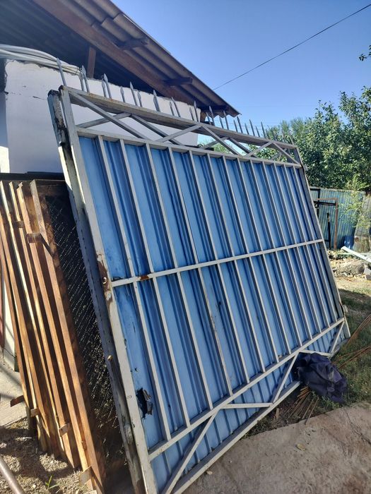 Продам ворота и сетка ограждения