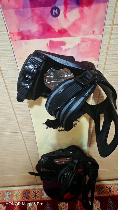 Placa snowboard 144 -145 cm Nitro mystique-legaturi+bootsi