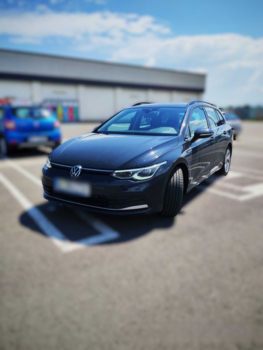 VW Golf 2.0 TDI 150cp DSG Variant 2021