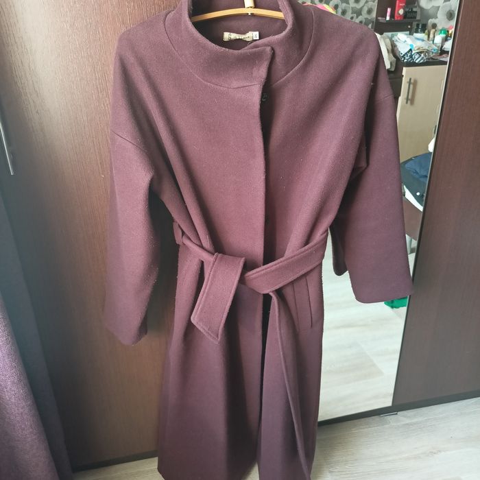 Продаю пальто 46 размер