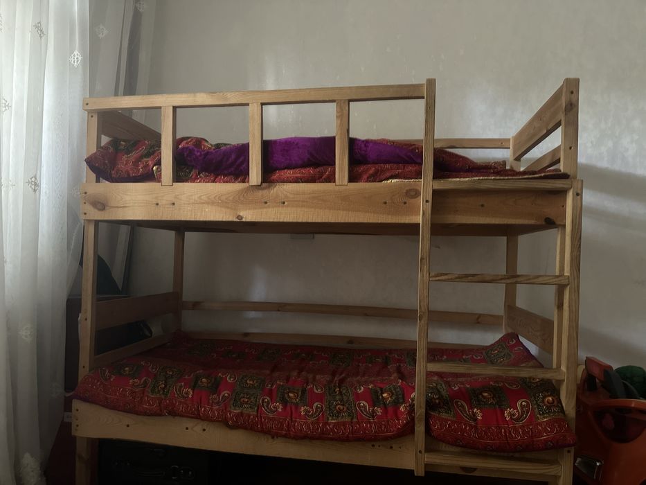 Продается Двухярусная кровать
