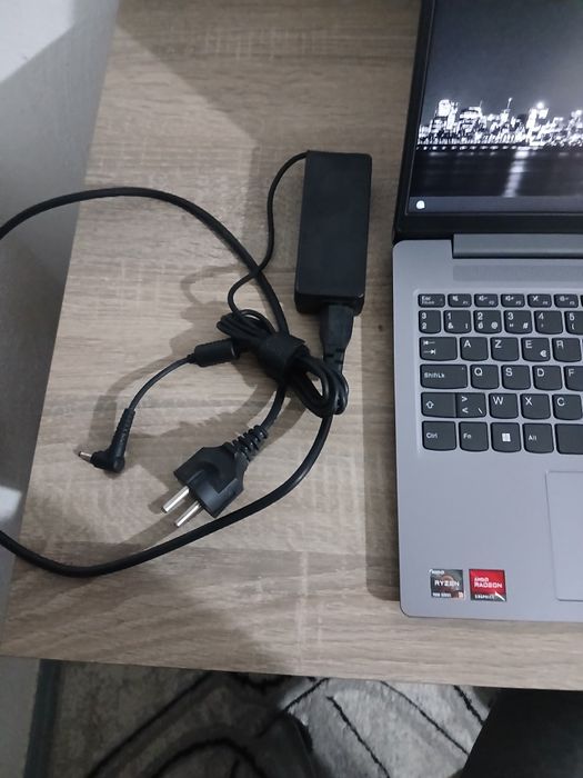 Лаптоп Lenovo IdeaPad Slim 3 15AMN8

IdeaPad Slim 3 15AMN8