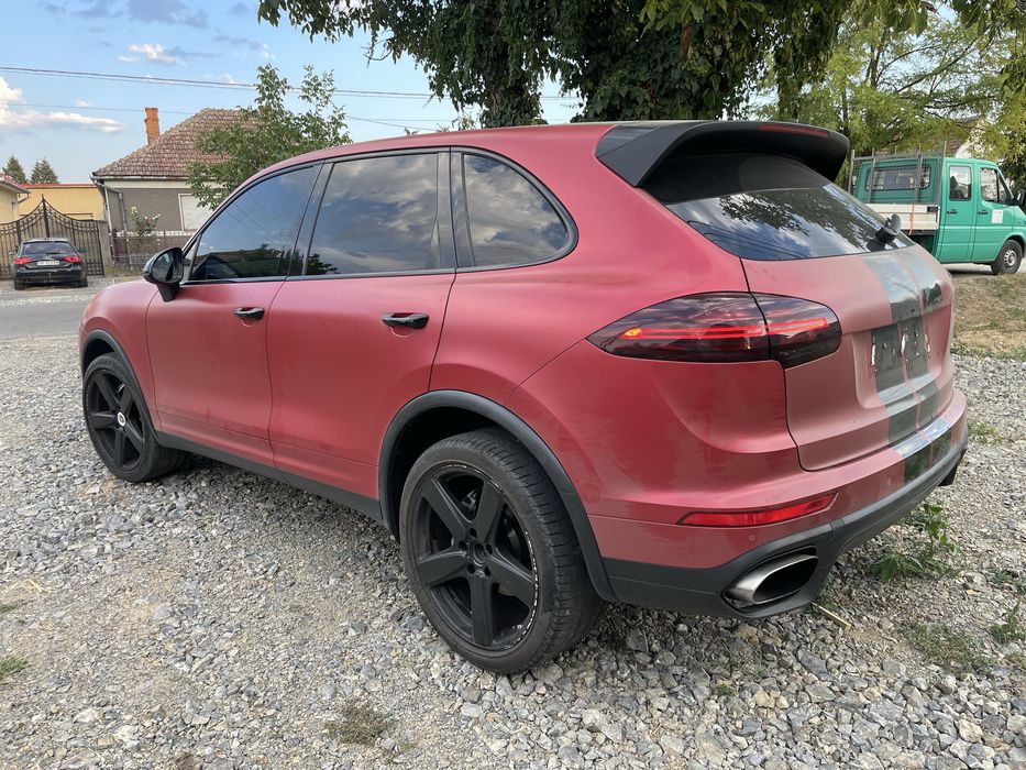 Dezmembrez porsche cayenne 2016 3.0 tdi euro 6 ad blue xenon panoramic