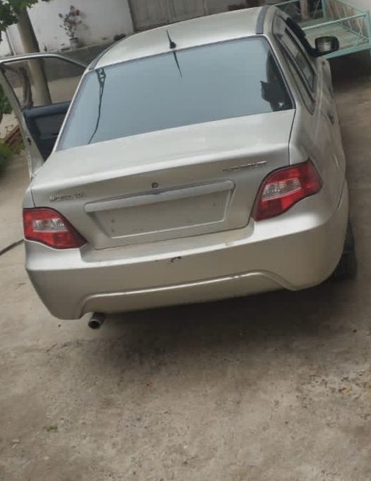 Nexia 2 metalika rang sroshne sotiladi