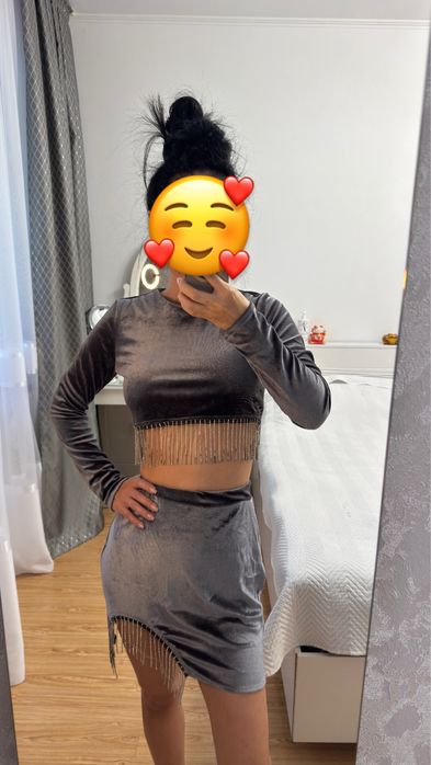 Одежда новая заряжена на любовь.