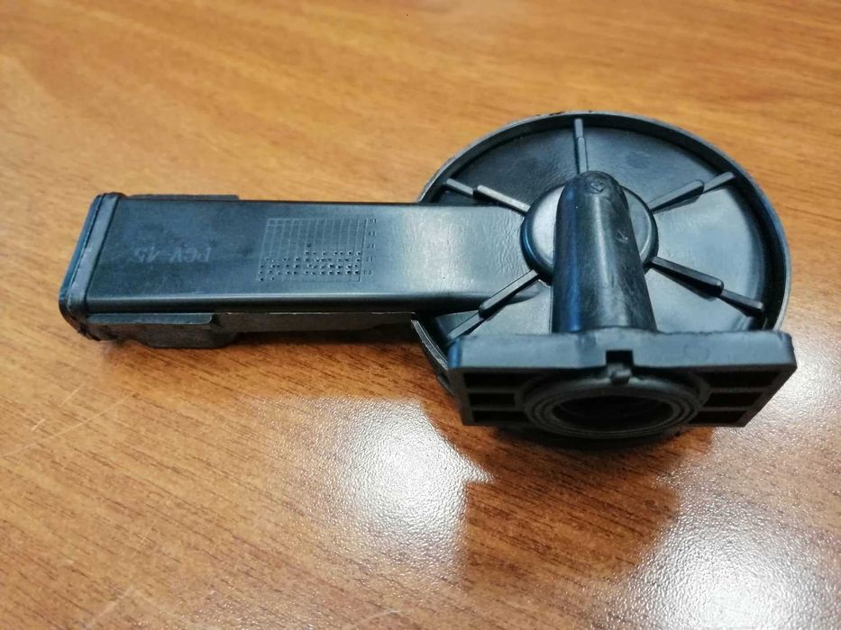 Клапан картерни газове ОПЕЛ и ШЕВРОЛЕТ