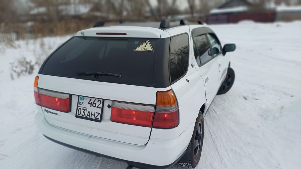 Nissan Rnessa Quattro