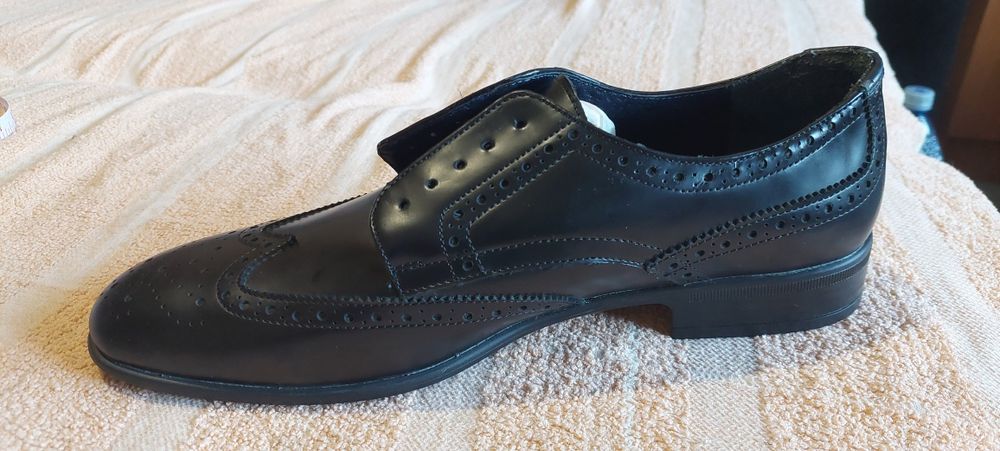 Pantofi bărbătești nr 43