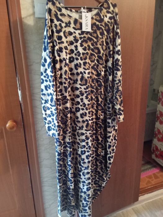 Платье леопард 50,52размер