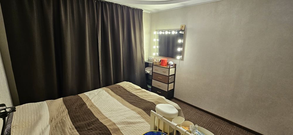 Продам квартиру 2-ком 55 кв.м.