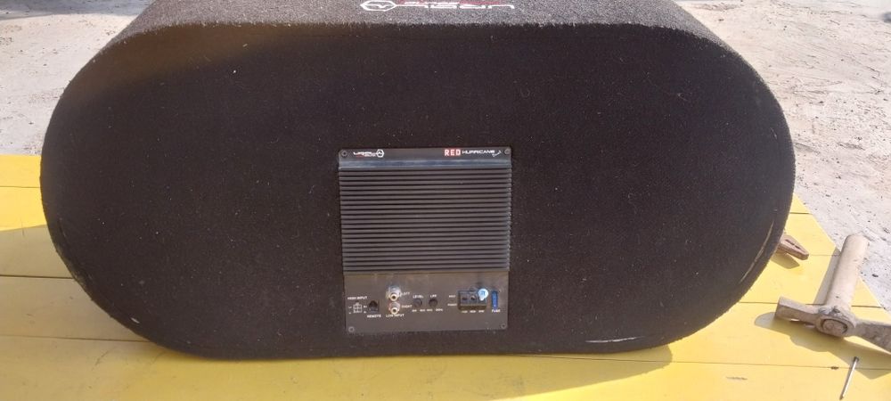 Продаю уселител(буфер) лля машины