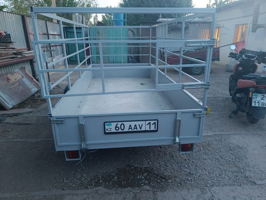 Прицеп для легкового автомобиля