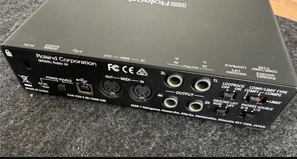 Звуковая карта Roland RUBIX 24