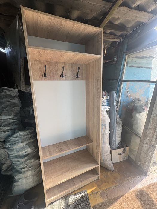 Продам шкаф в прихожкую