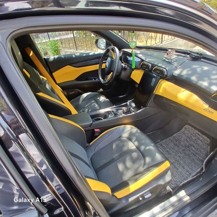 Mashina holati yaxshi mazza qib minasiz